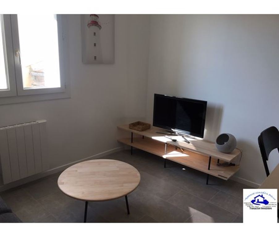 Appartement Studio BANDOL (83150) AGENCE CONSEILS AZUR